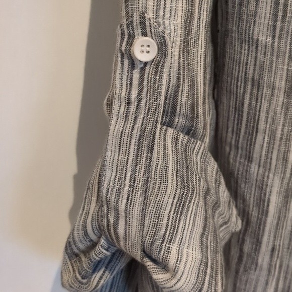 209WST38  Gray/Blue Striped Blouson Button Front Linen Top  Size 8 - Picture 8 of 9